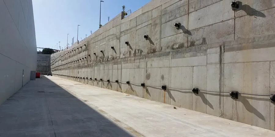 Active and Passive Anchor Systems in Aurora, IL